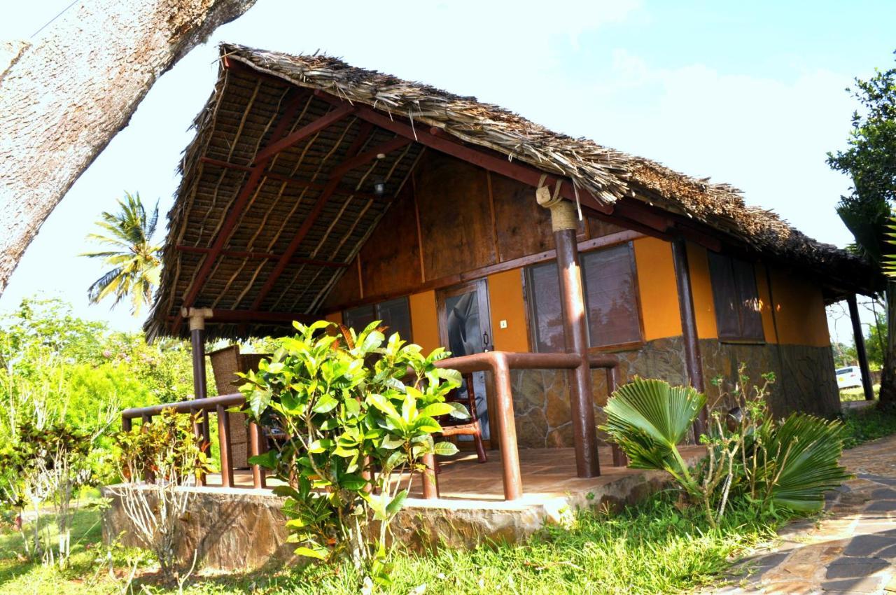 Shimba Hills Green Safari Lodge Kwale 外观 照片