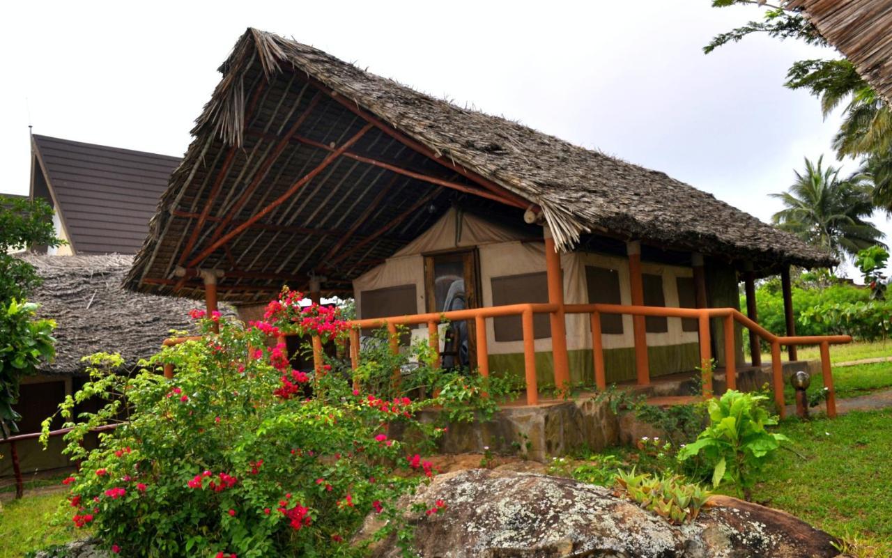 Shimba Hills Green Safari Lodge Kwale 外观 照片